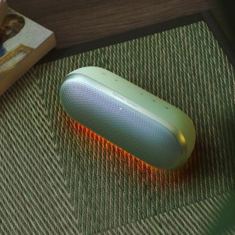 Harman Kardon Luna 2 ice mint - przenośny głośnik bluetooth z efektem świetlnym